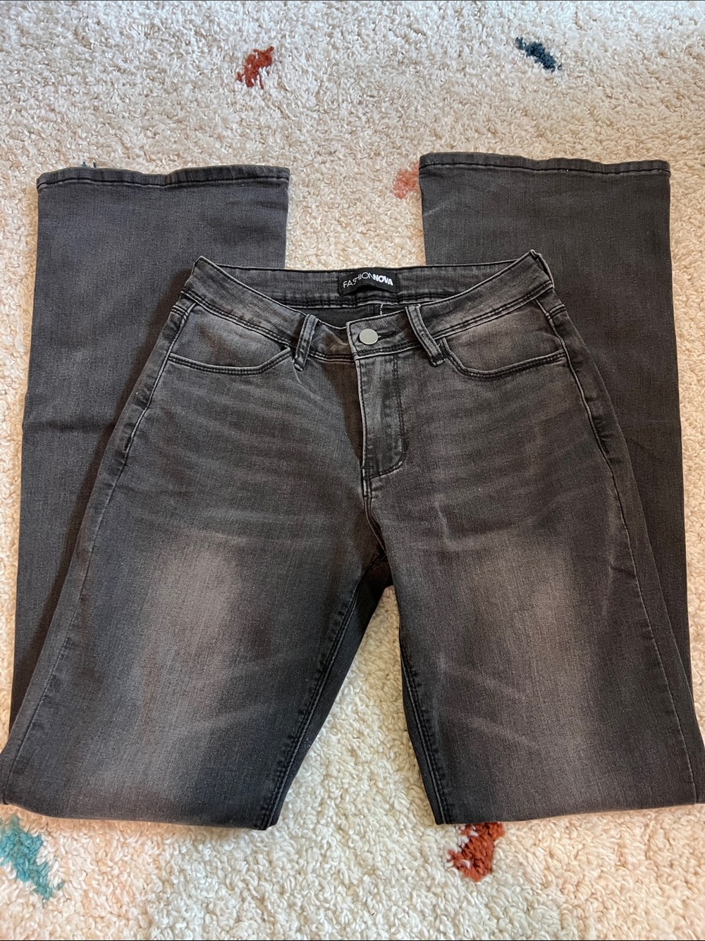 Fashion Nova Women's Gray/Black Washed High-Rise Jeans
